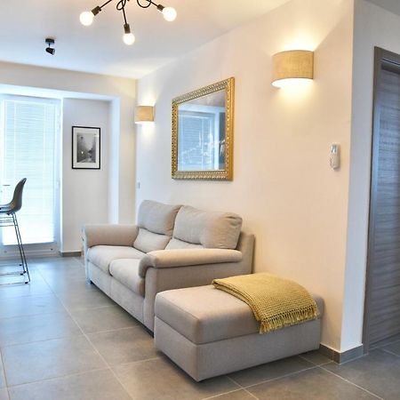 Bright & Modern 2-Bedroom, 4Th Floor Apartment In Gzira, Malta Ngoại thất bức ảnh