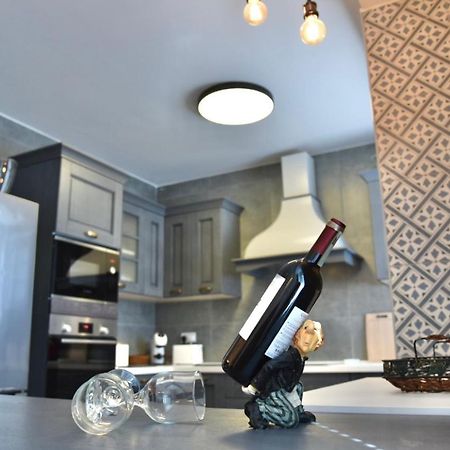 Bright & Modern 2-Bedroom, 4Th Floor Apartment In Gzira, Malta Ngoại thất bức ảnh