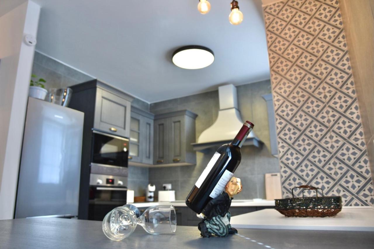 Bright & Modern 2-Bedroom, 4Th Floor Apartment In Gzira, Malta Ngoại thất bức ảnh