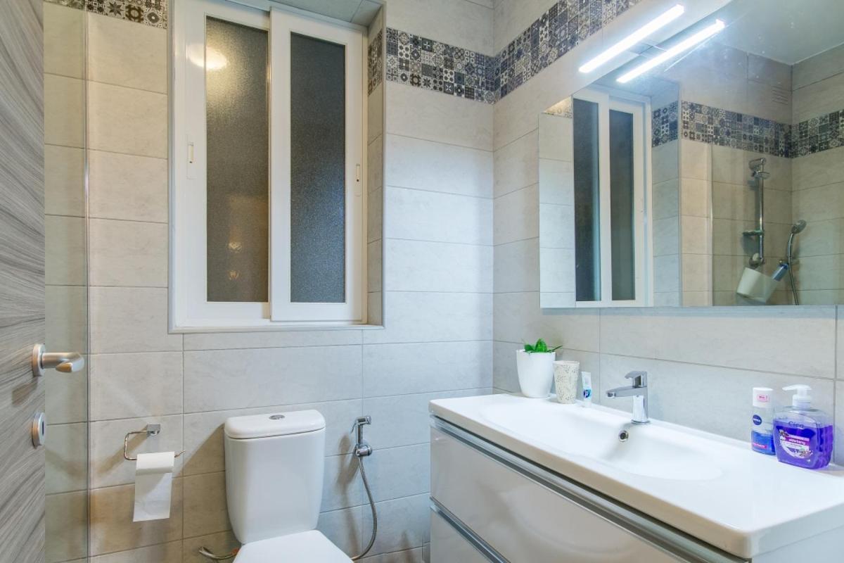 Bright & Modern 2-Bedroom, 4Th Floor Apartment In Gzira, Malta Ngoại thất bức ảnh